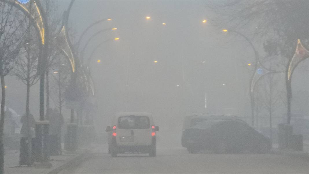 Konya’da yoğun sis! Görüş mesafesi 20 metreye düştü 1